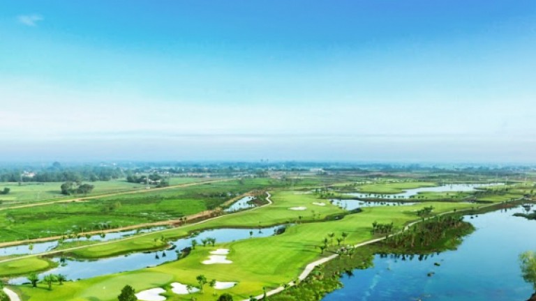 West Lakes Golf & Villas (Long An)