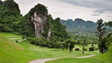 Phoenix Golf Resort - Sân Golf Lương Sơn Vietnamese