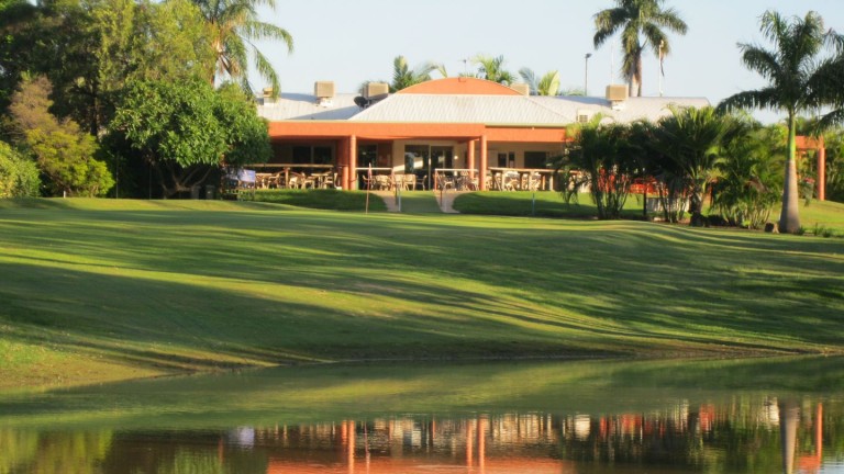 Emerald Golf Resort