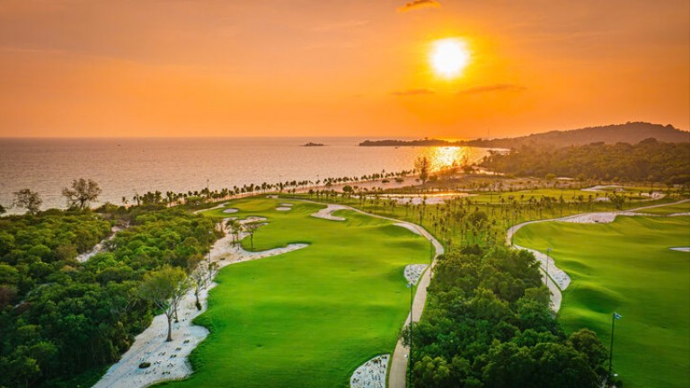 Eschuri Vũng Bầu Golf Course ?>