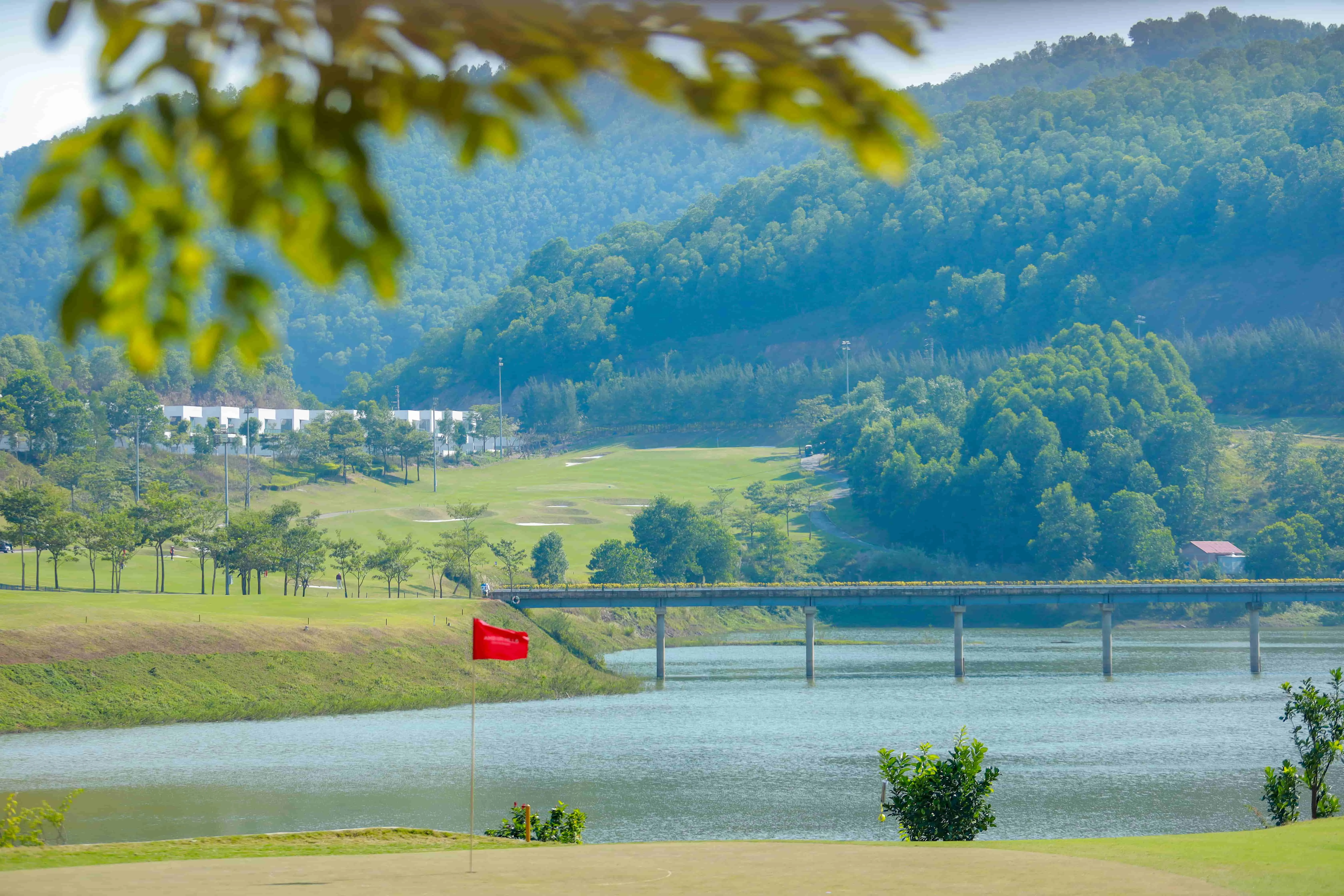 Amber Hills Golf & Resort