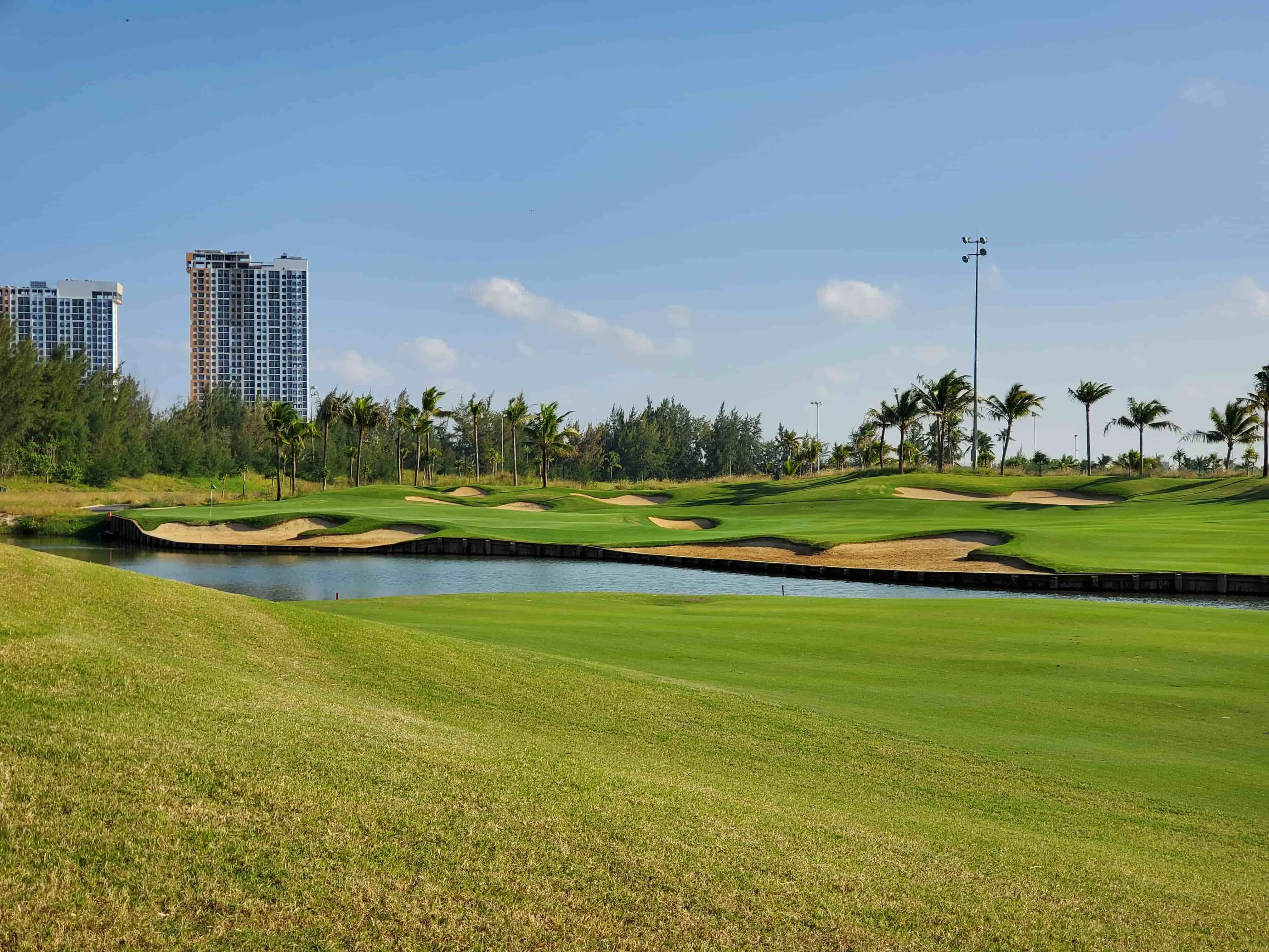 BRG Legend Đà Nẵng Golf Resort