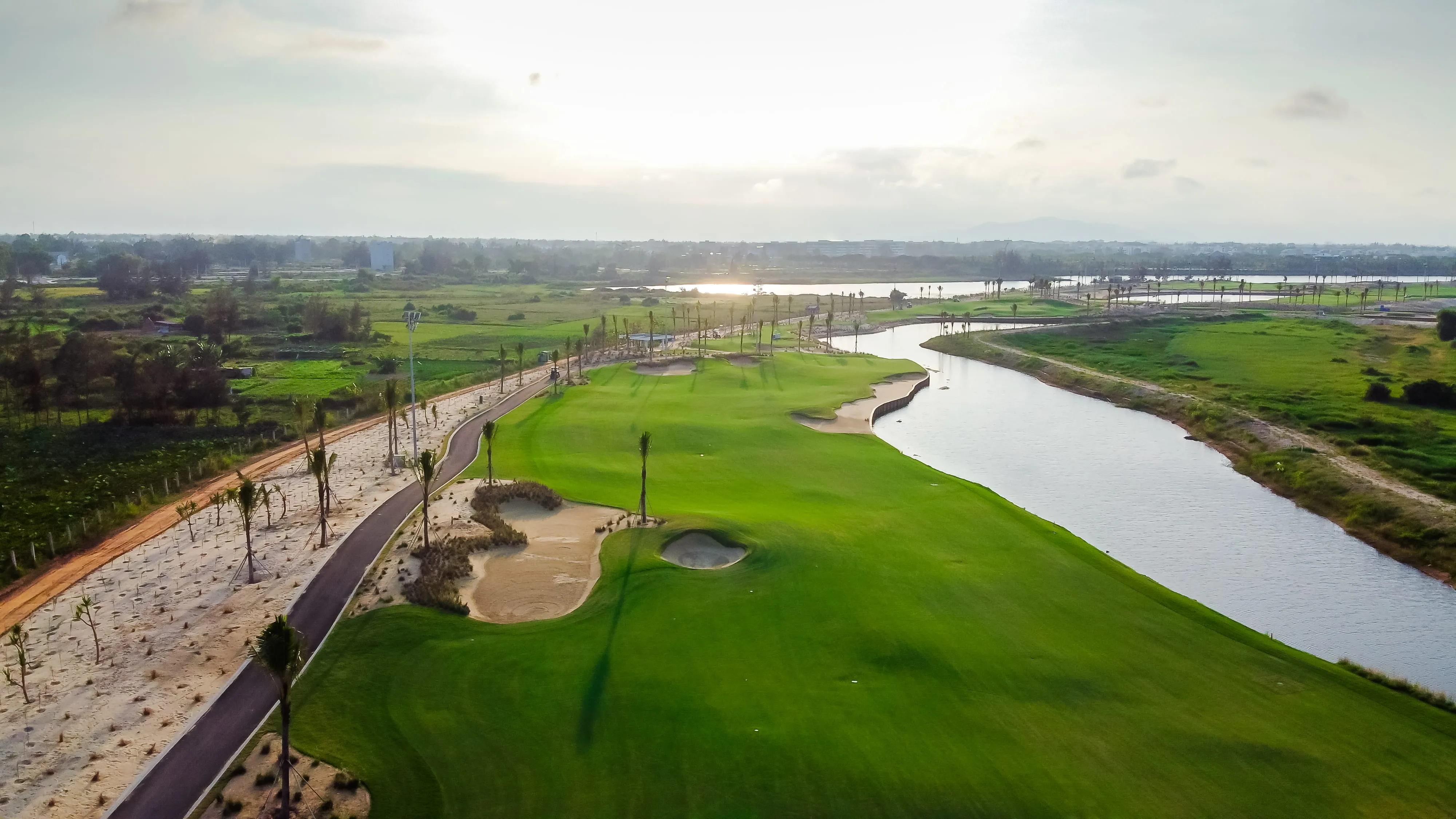 BRG Legend Đà Nẵng Golf Resort