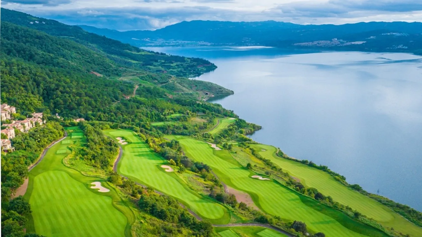 Côn Minh - Trung Quốc Golf Tour 5D4N3R