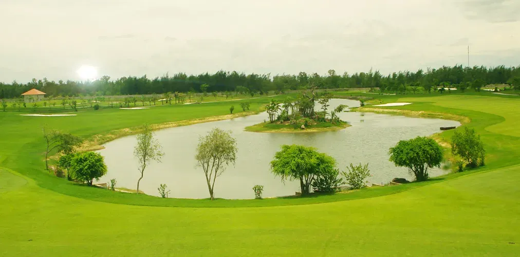 Cua Lo 高尔夫度假村