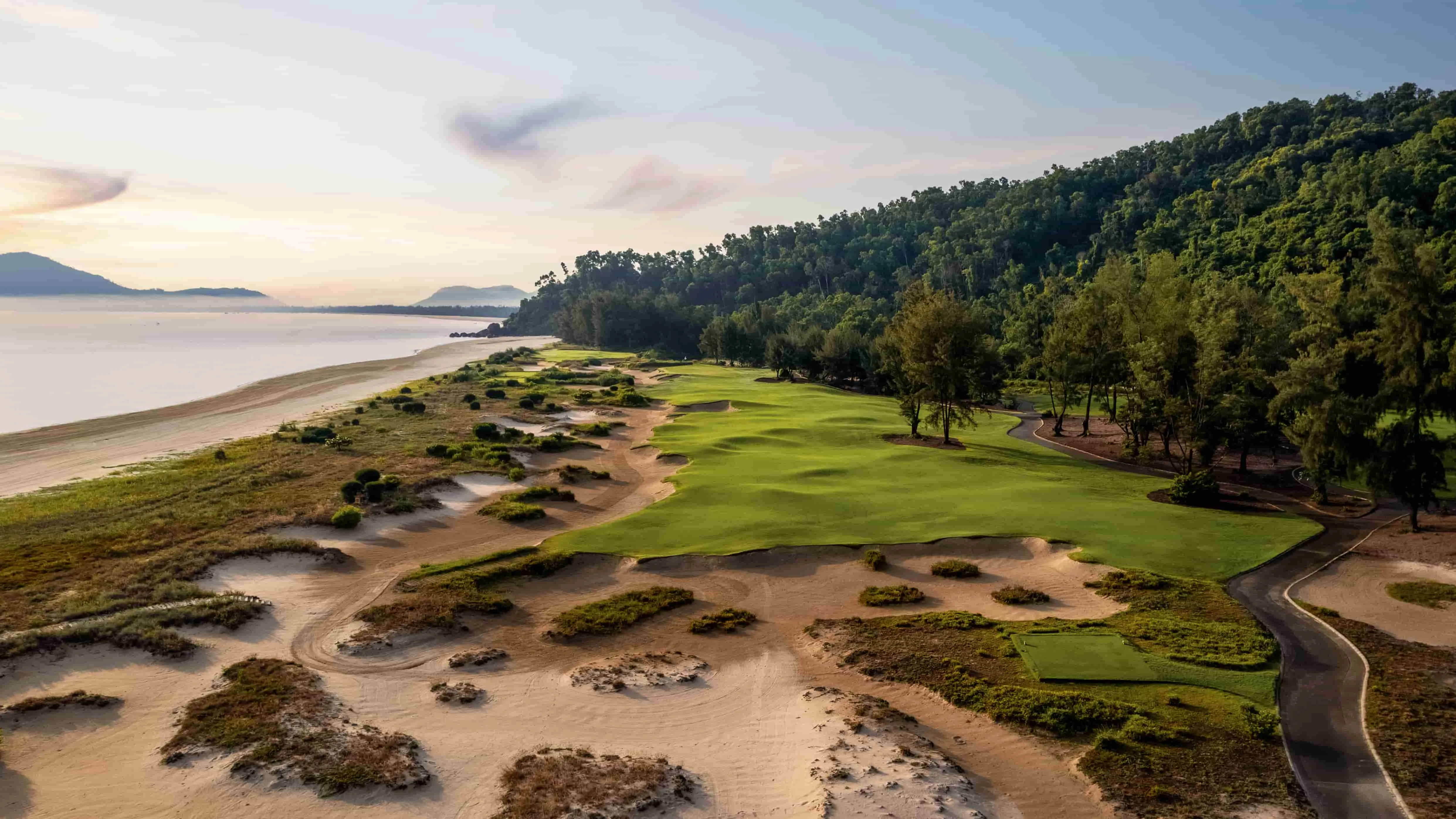 Laguna Lăng Cô Golf Course
