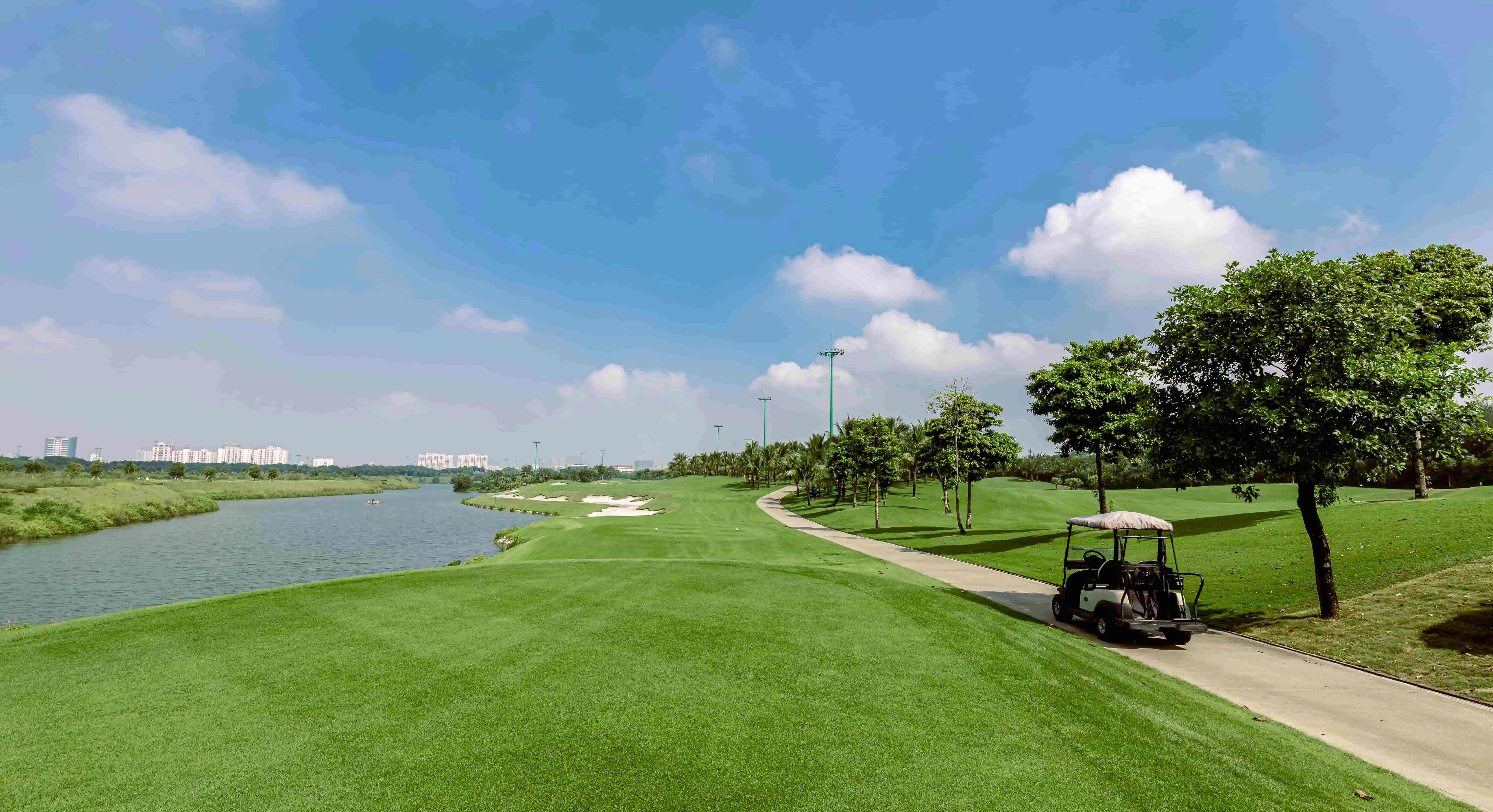 Long Biên Golf Course