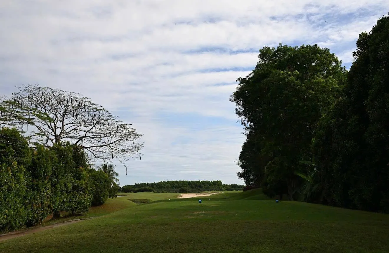 Royal Island Mekong Golf