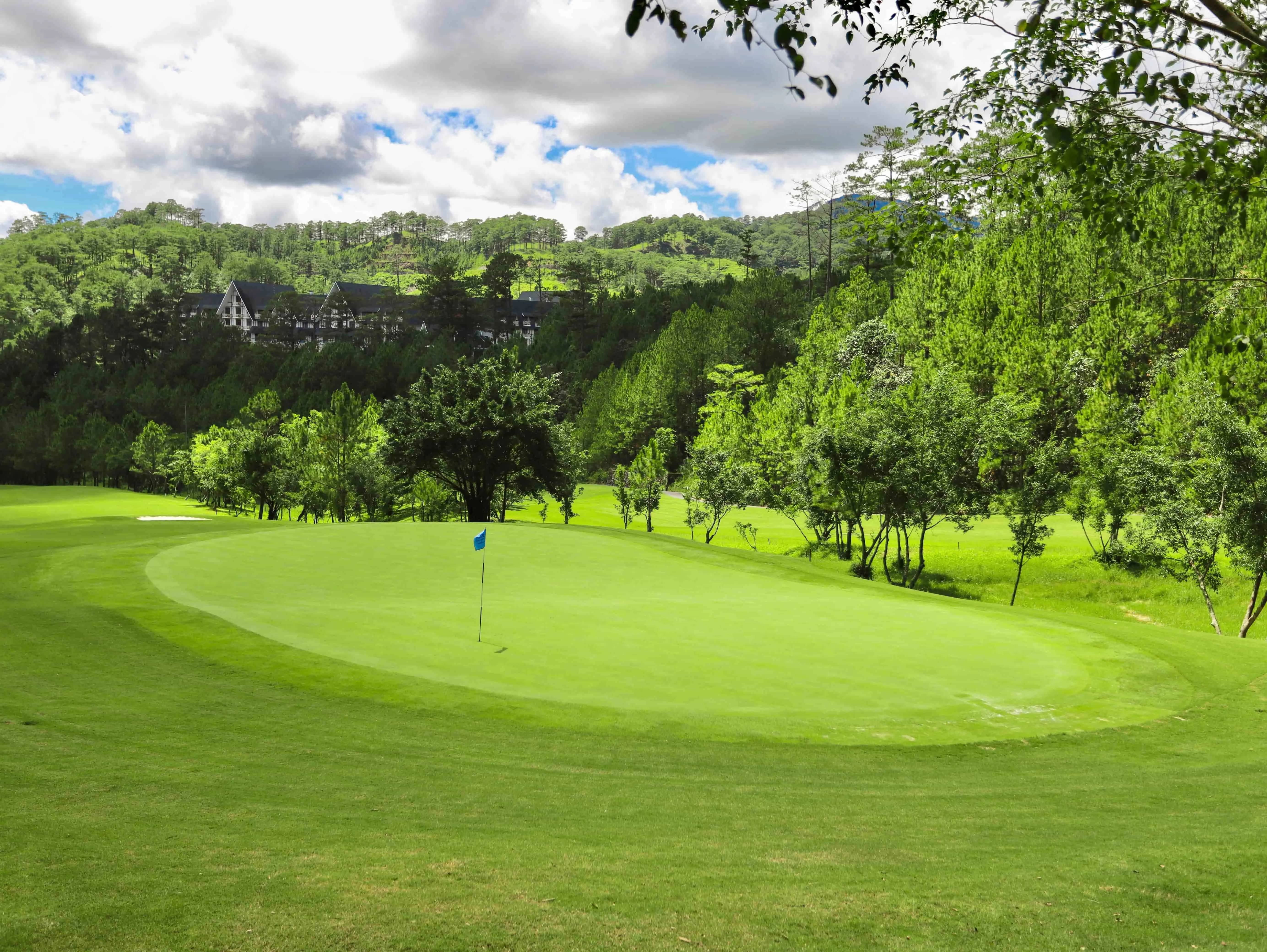 SAM Tuyền Lâm Golf Resort