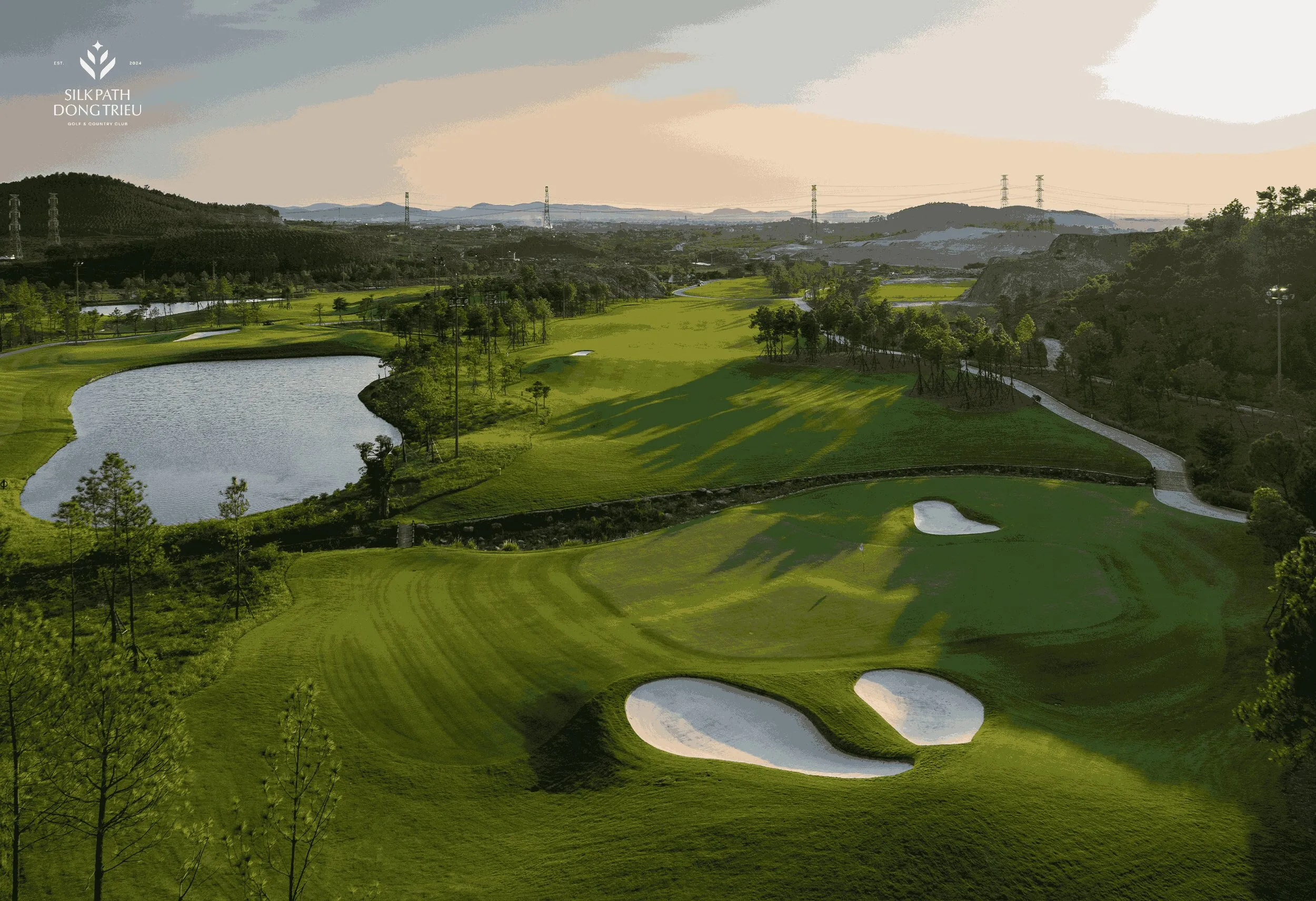 Silk Path Đông Triều Golf & Country Club