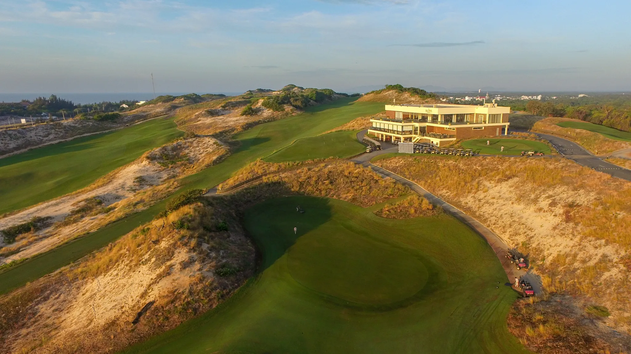 The Bluff Grand Ho Tram