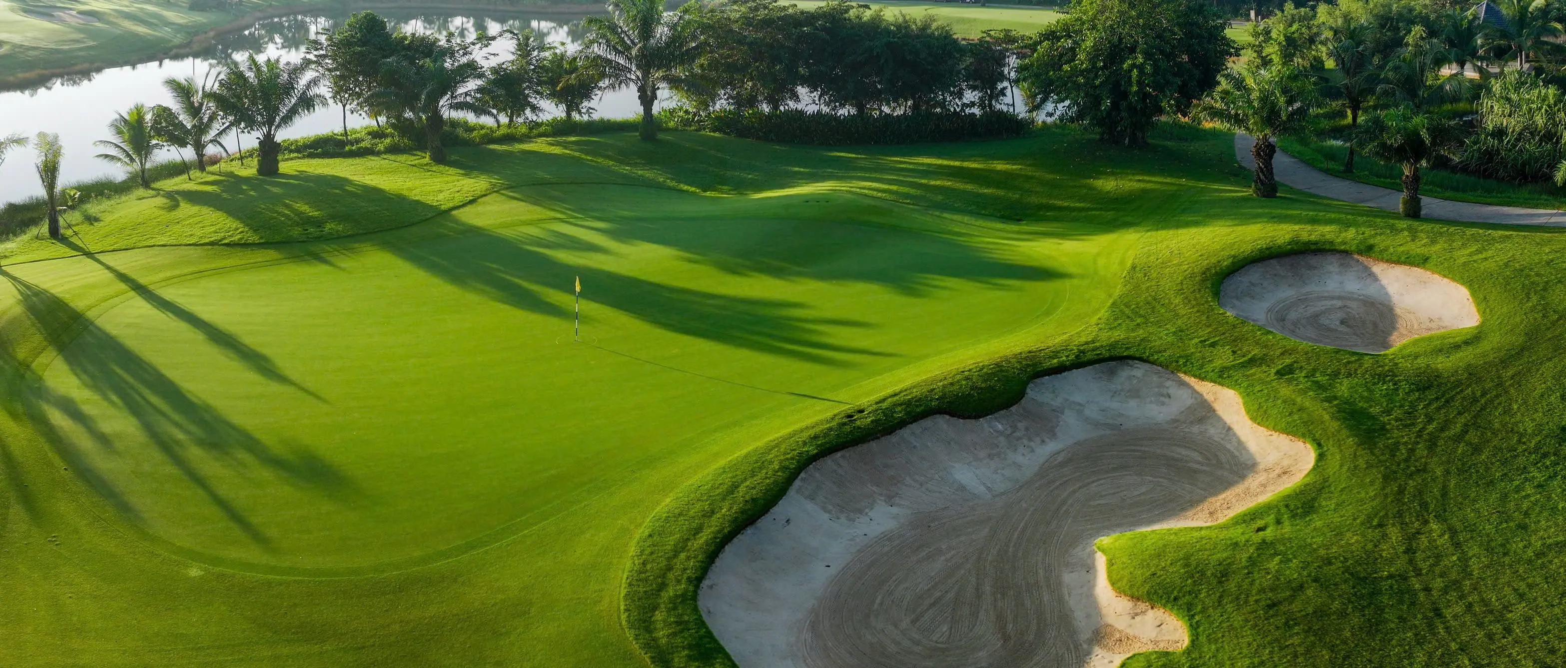 West Lakes Golf & Villas