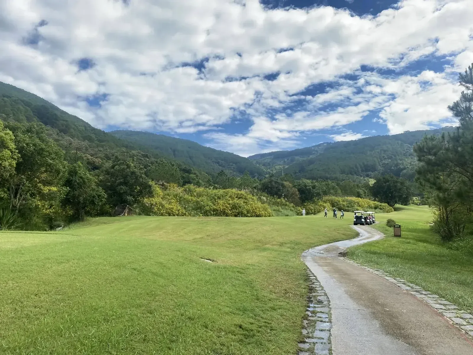 大叻高原高尔夫逸享之旅