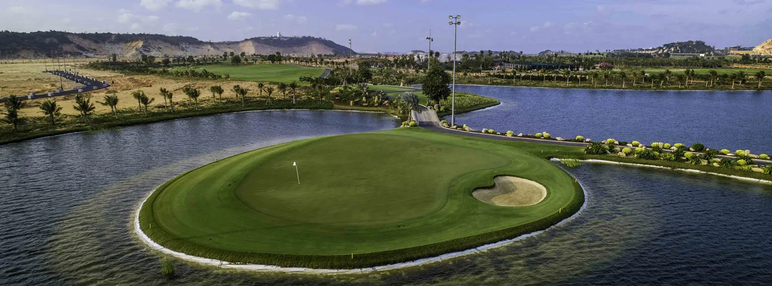 Nha Trang Beach Golf Discovery