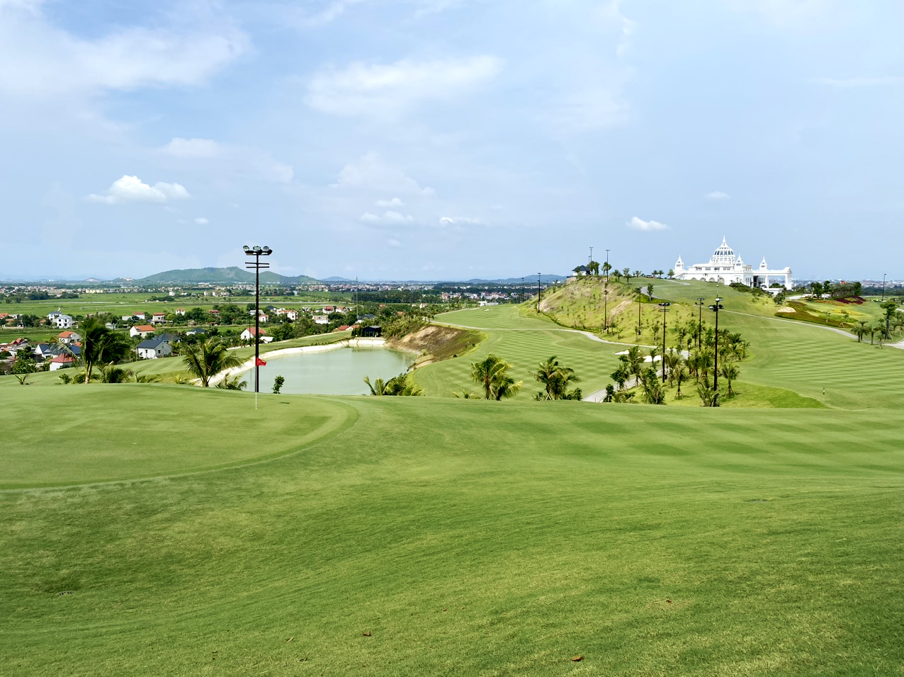 sân golf việt yên